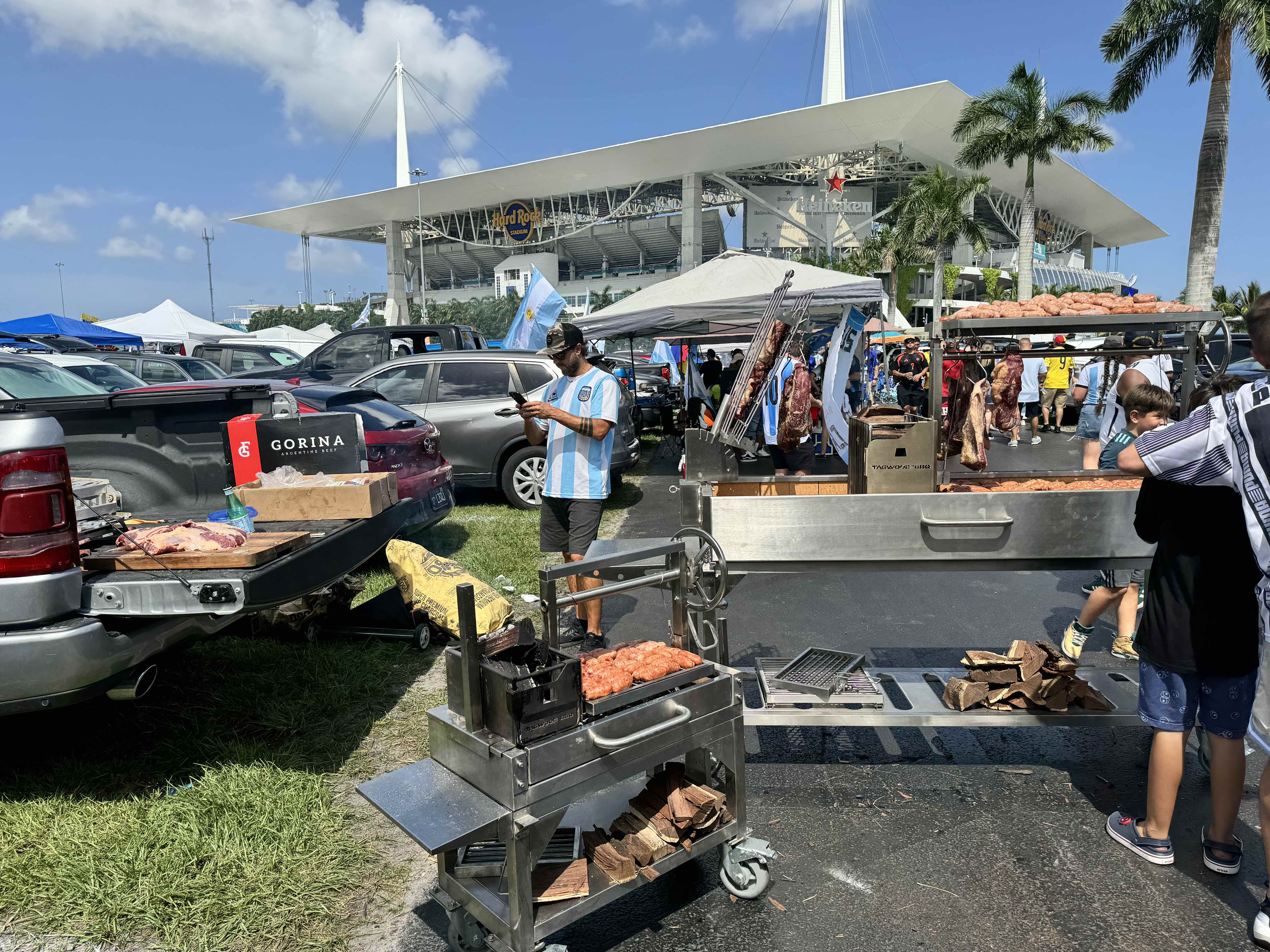 Tagwood BBQ Argentine Santa Maria Wood Fire & Charcoal Gaucho Grill | BBQ03SS MINI - - TAGWOOD BBQ