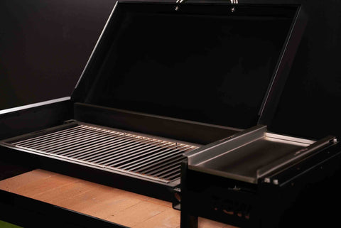 Argentine Style Grill Tagwood BBQ18SI 556 sq. in. of Grilling Surface and Adjustable Round Grates