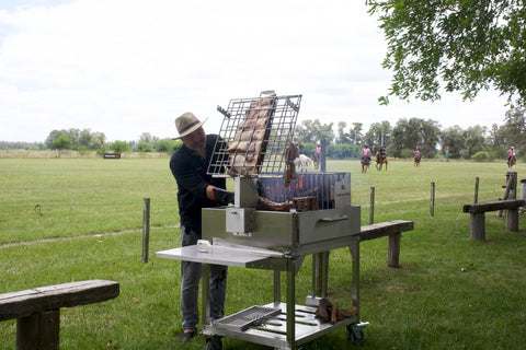 Tagwood BBQ Argentine Clamp Grill with firebox | BBQ33SS -- - TAGWOOD BBQ