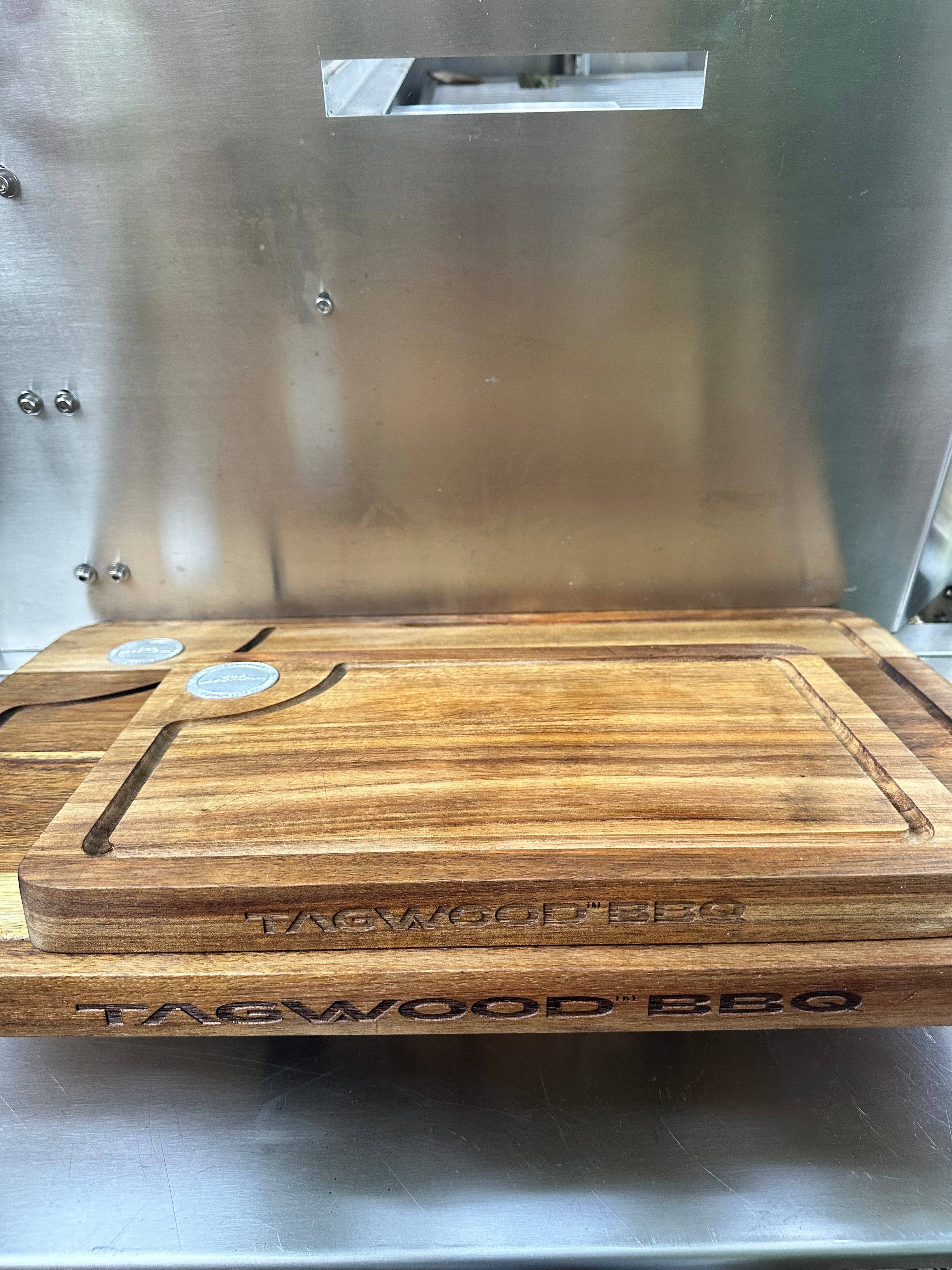 Tagwood BBQ Edge-Grain Cutting & Carving Board | TAWO05 -- - TAGWOOD BBQ STORES