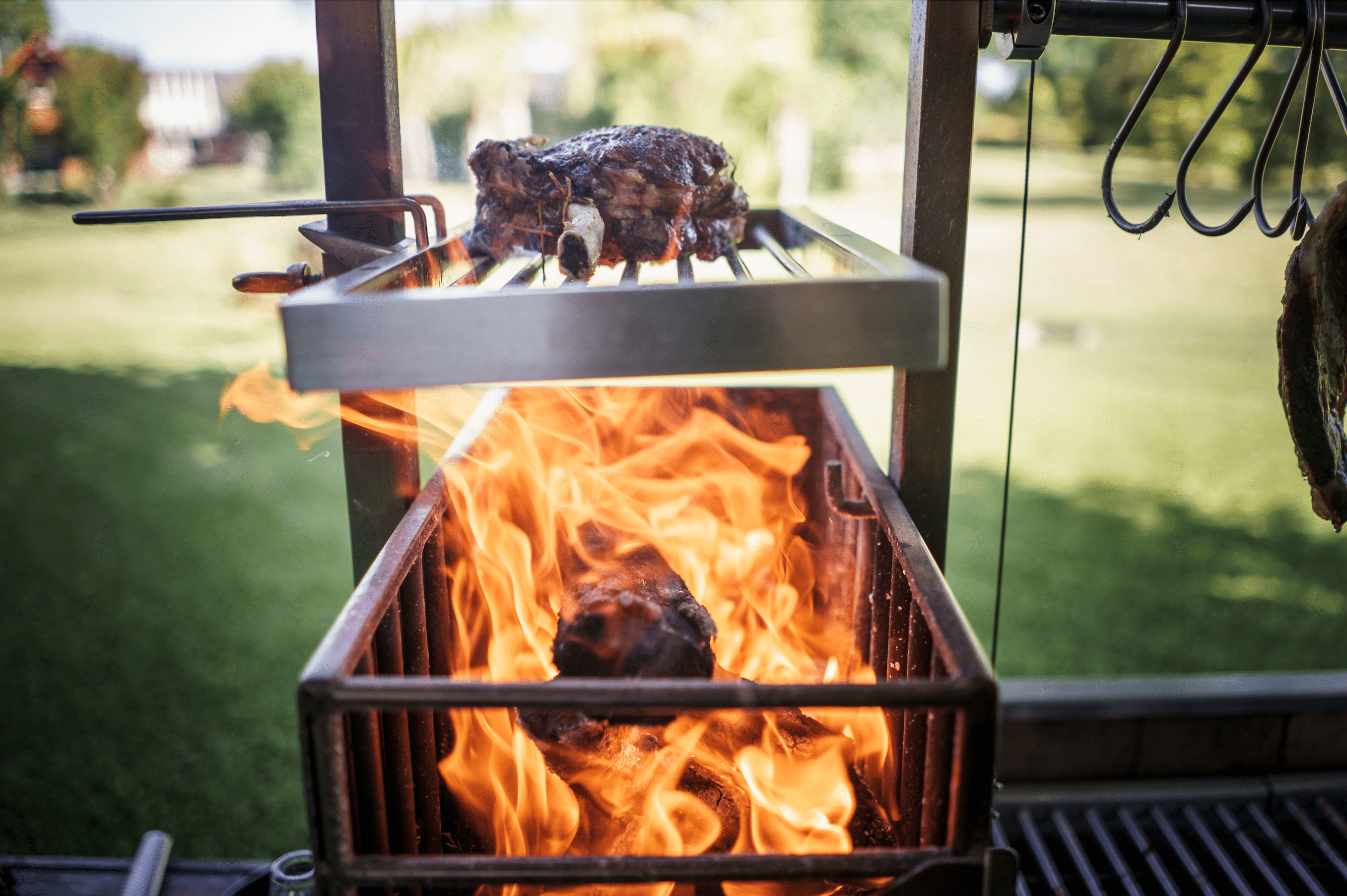 Bbq grill wood best sale